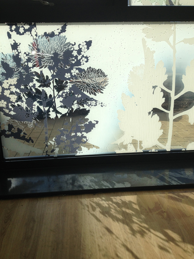 BIcester Community Hospital - artwork for glazed screens by Christopher Tipping