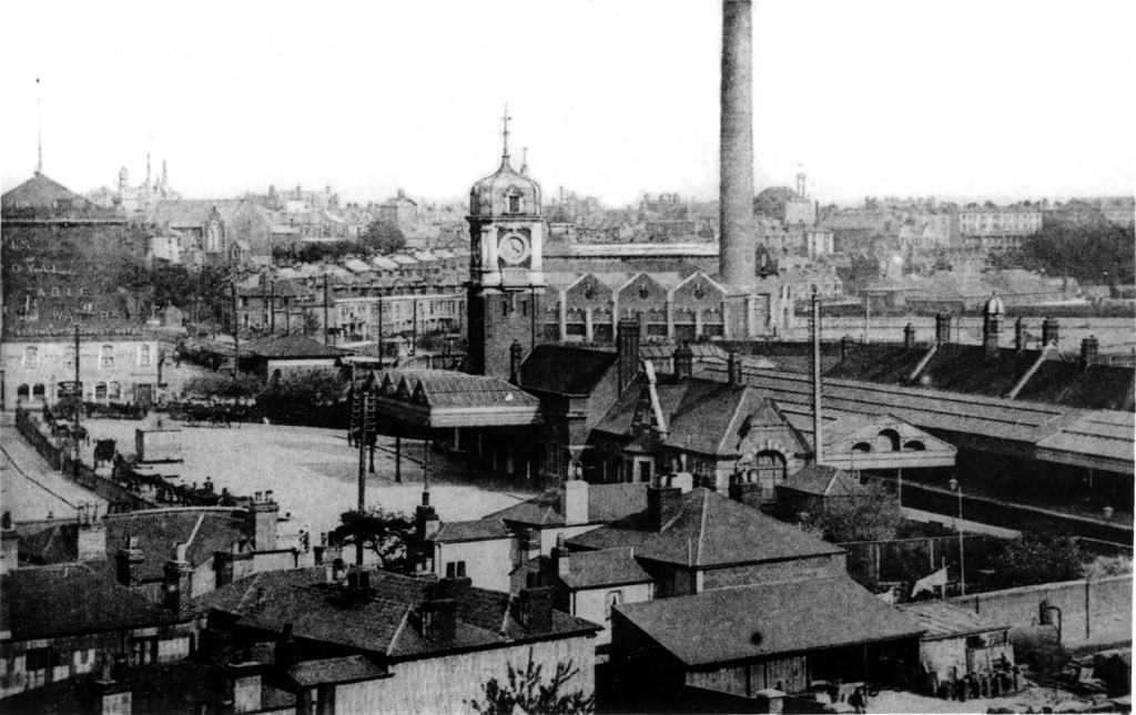 A more detailed black & white image, probably taken from the same postcard image as above - in 1905, showing the Station Concourse and environs including Emperia Buildings & the Power Station. Image: Bert Moody Collection