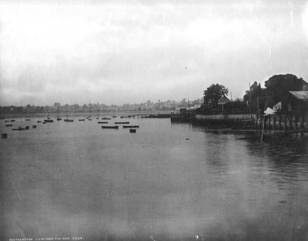 Looking from Town Quay across West Bay towards Blechynden circa 1890's / 1900. Image by kind permission of Southampton Daily Echo