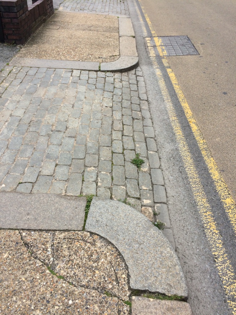 Historic kerbs, Chatham. Image:Christopher Tipping